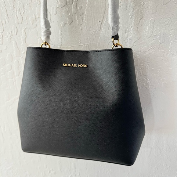 Michael Kors Black Medium Pratt Bucket Bag New with Tags Gold Double Pocket - Picture 7 of 12